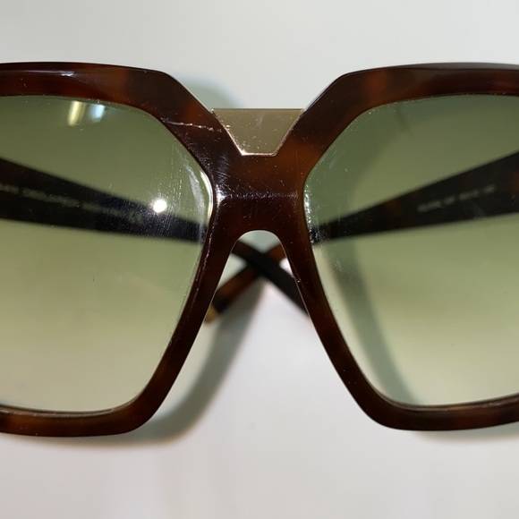 Dsquared2 tortoise sunnies - Picture 8 of 13
